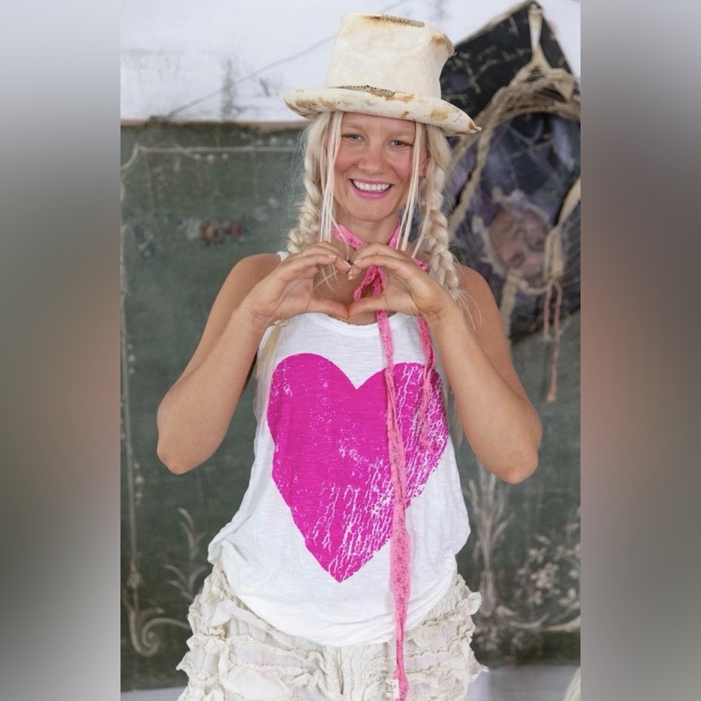 Magnolia Pearl Love’s Promise Lana Tank Pink Heart 🩷 True NWT NEVER WORN